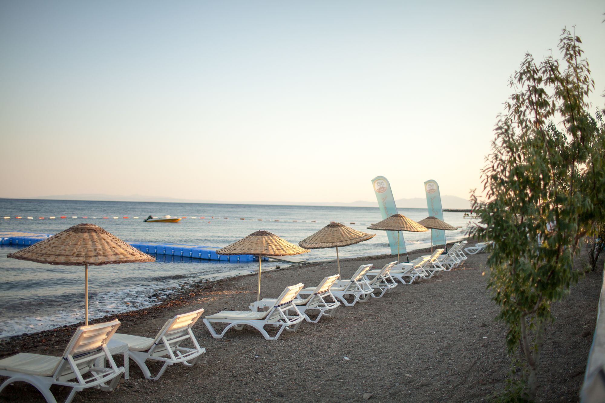 Palm Beach Otel Kucukkuyu Bagian luar foto